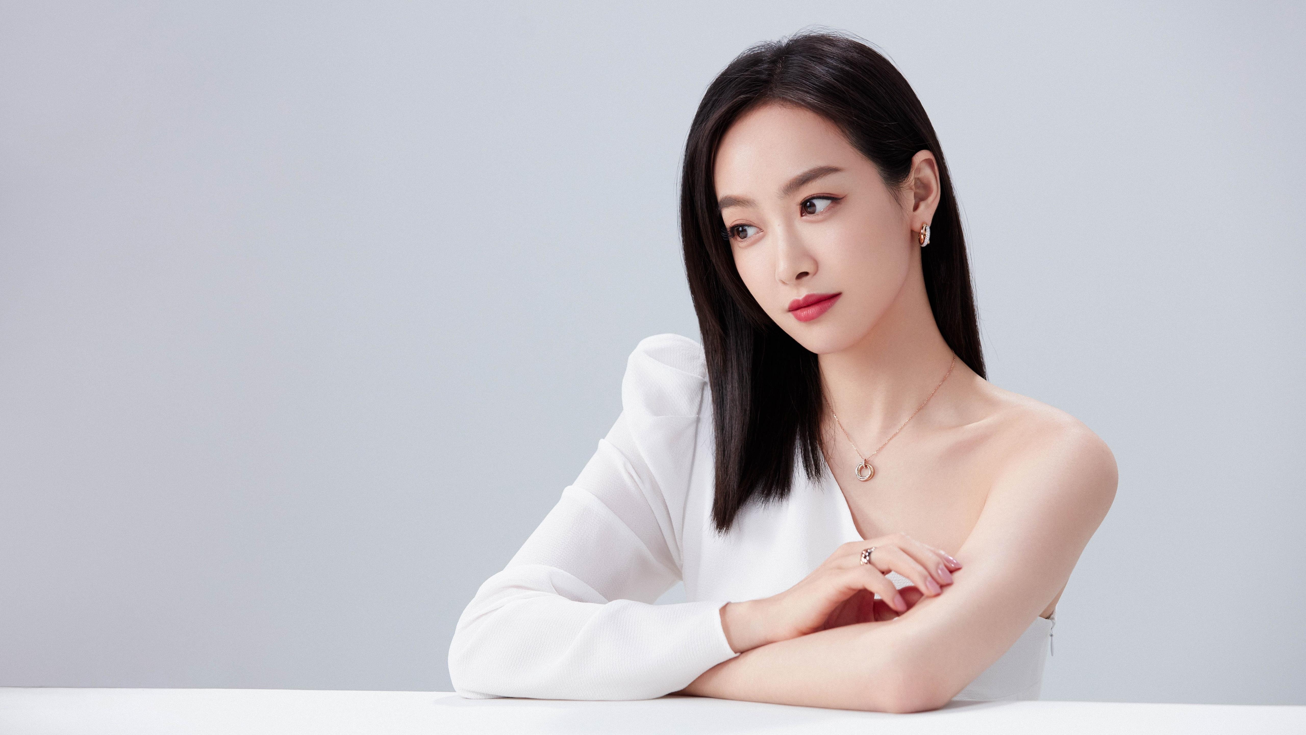 pg电子模拟器-鹈鹕血拼步行者，乔治成为关键先生