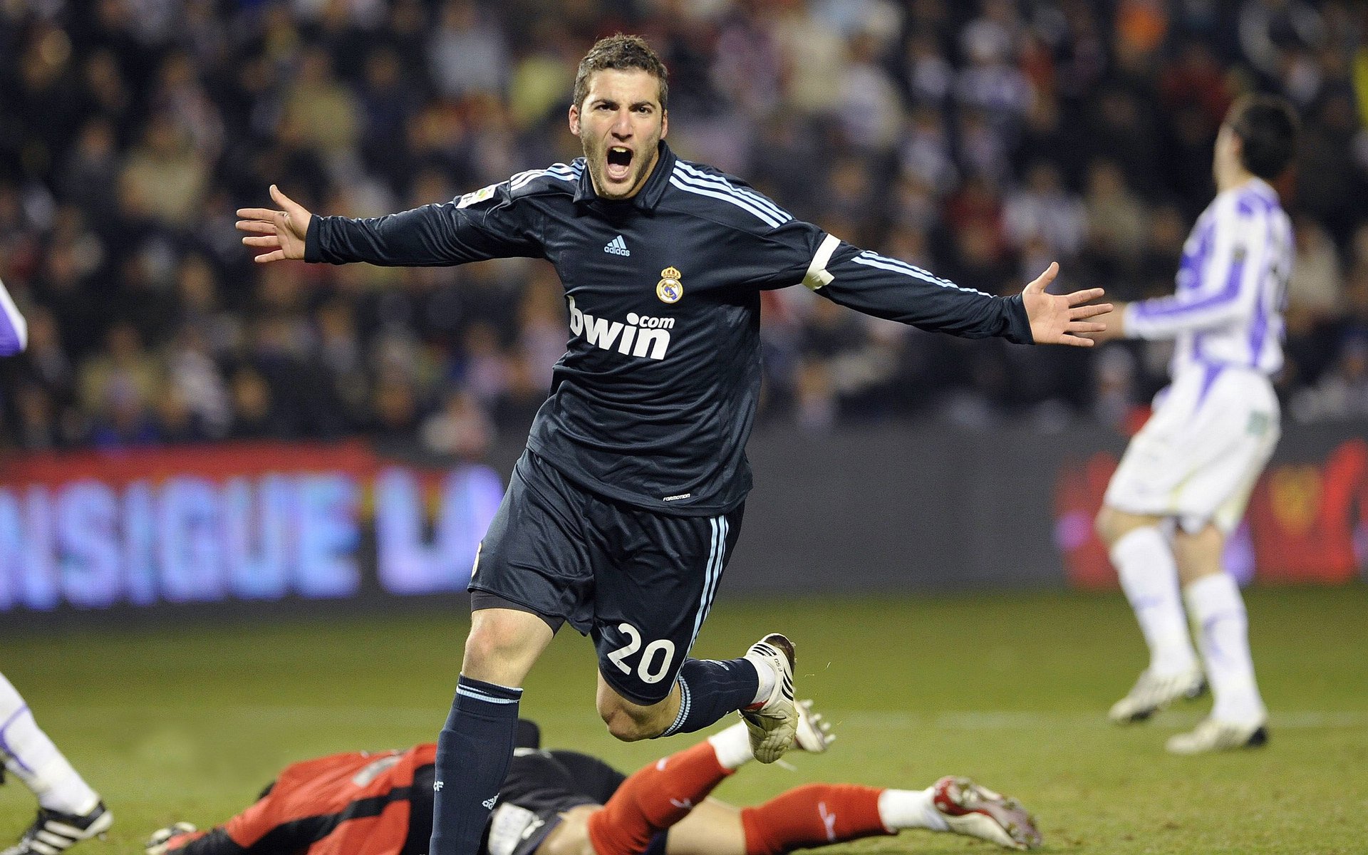 pg电子试玩网站-勒沃库森制霸法国，布鲁诺的关键先生之路