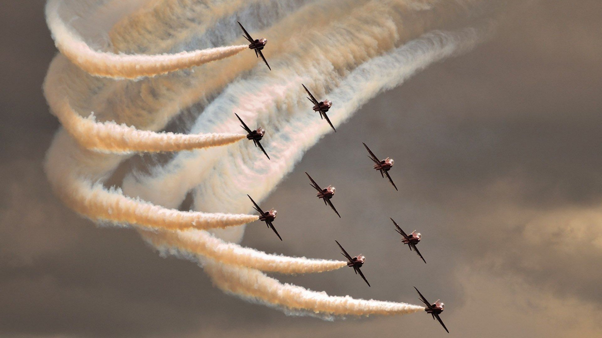 詹姆斯破纪录之夜，吉林队血性激斗热火