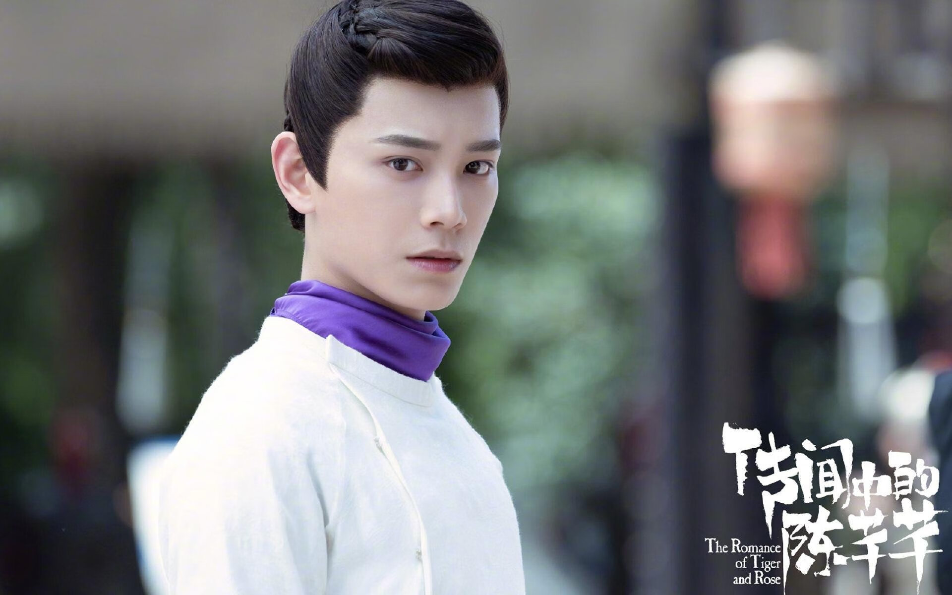 草莽铁蹄与寒霜剑，足球世界里的两种英雄叙事